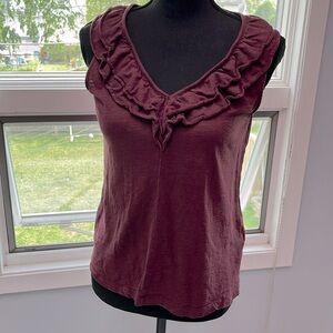 Banana republic ruffle sleeveless top S